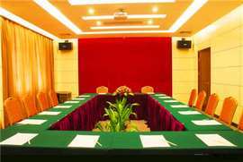 涉密信息泄露風(fēng)險突顯保密會議室建設(shè)標(biāo)準(zhǔn)的重要性